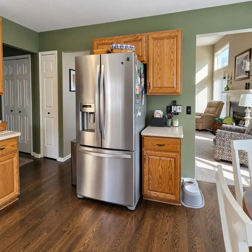 Warm Natural + Deep Green kitchen, before 2